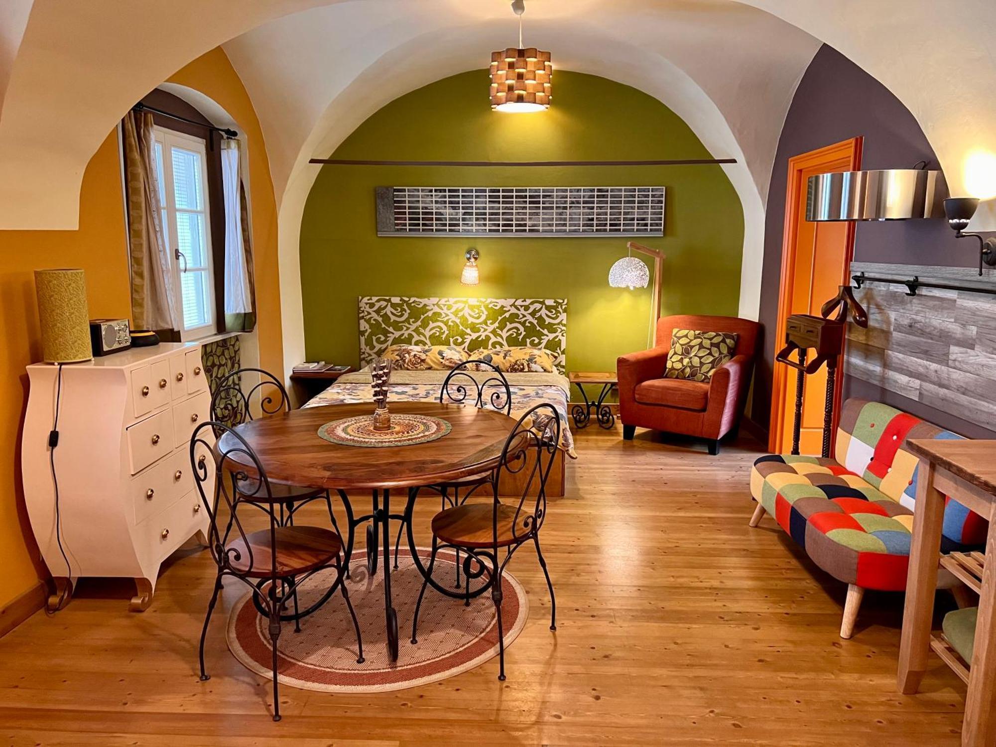 Muzikafe - Home Of Culture Ptuj Esterno foto